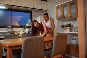 Con gái bị ông xã mới của mẹ địt mỗi ngày, cho dù đã có người yêu